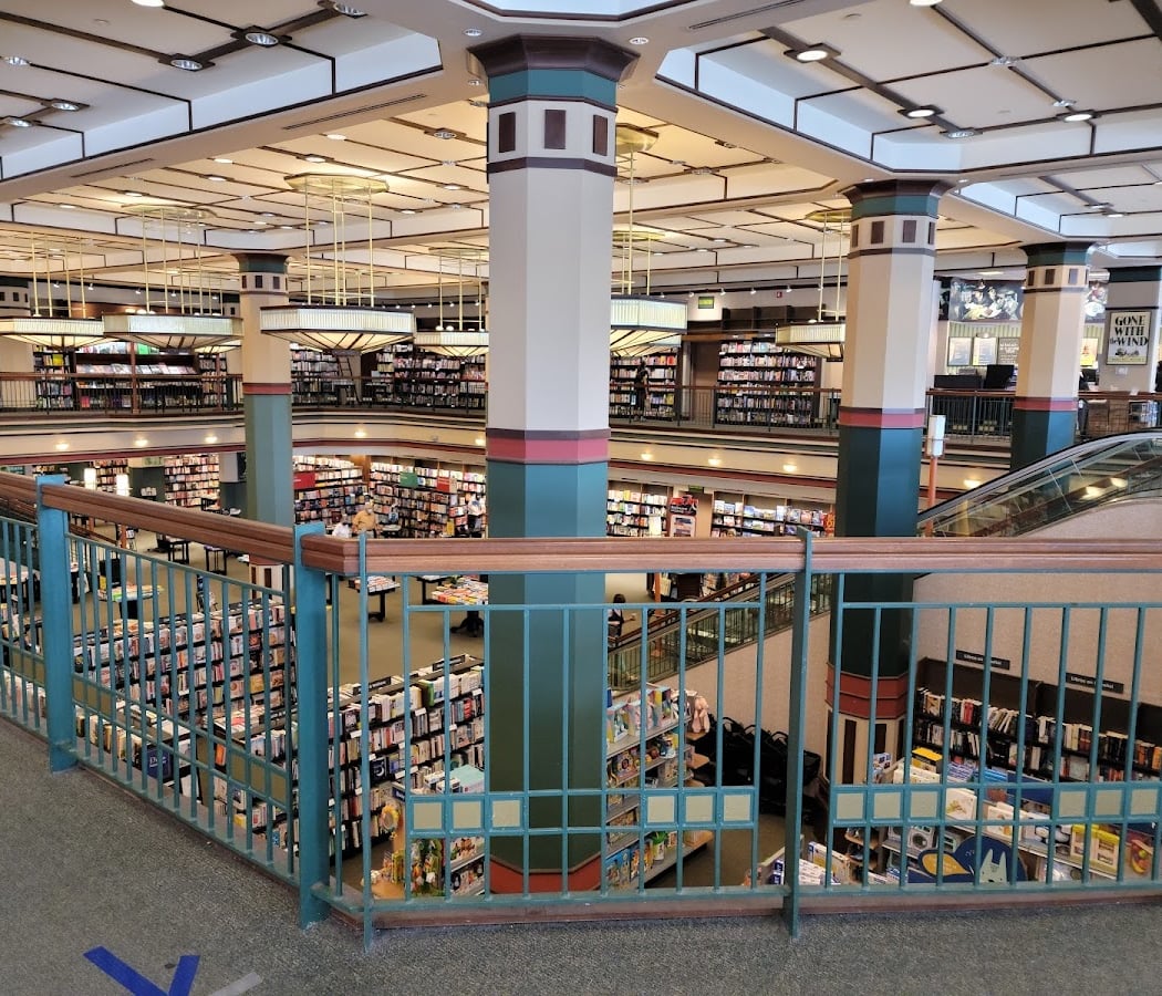 Westfield Old Orchard 2