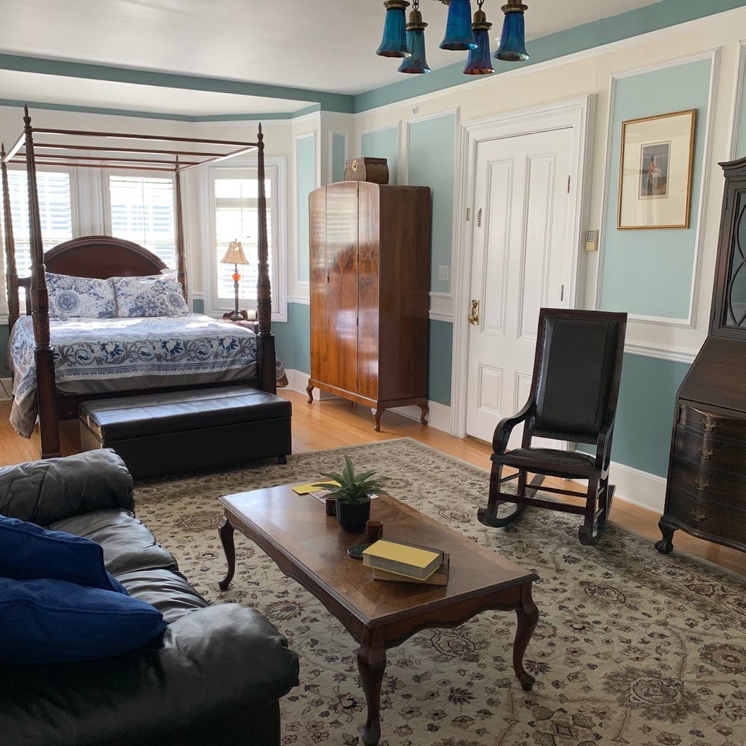 The Inn at Benicia Bay 3