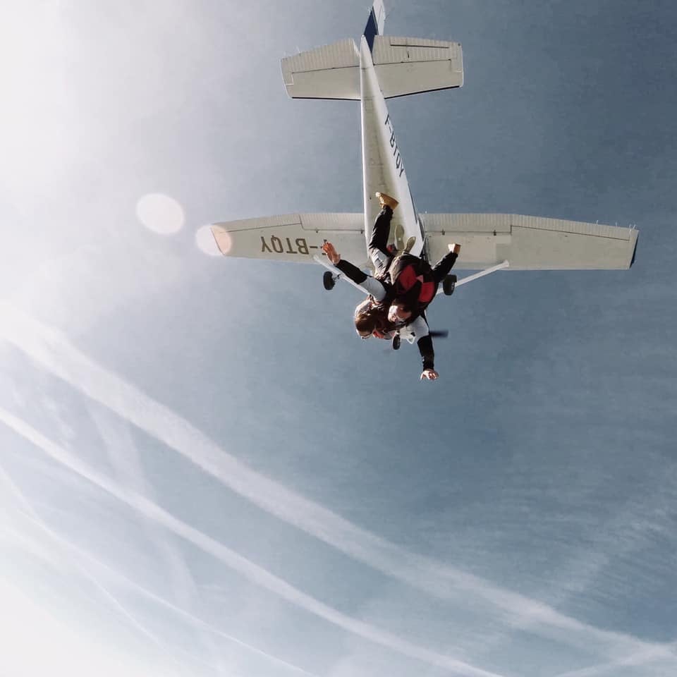 Auvergne Chute Libre - Sauter en parachute en Auvergne 1