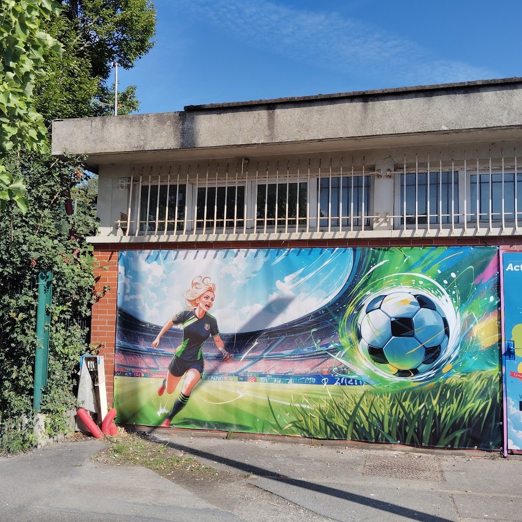 Stade Léo Lagrange 4
