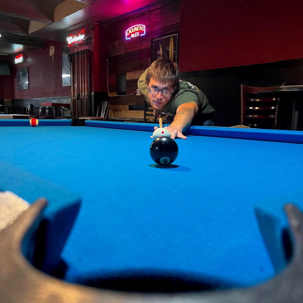 Status Q Billiards 3