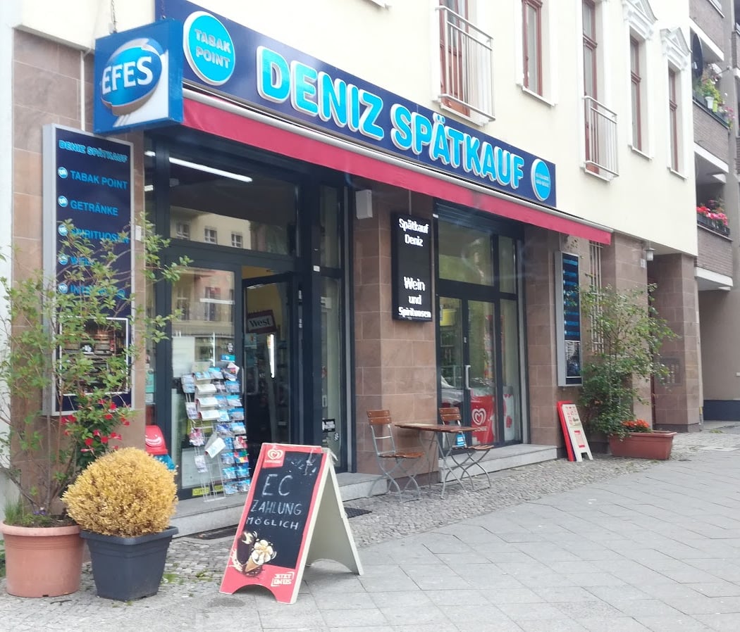Internet Cafe Spätkauf 21 1