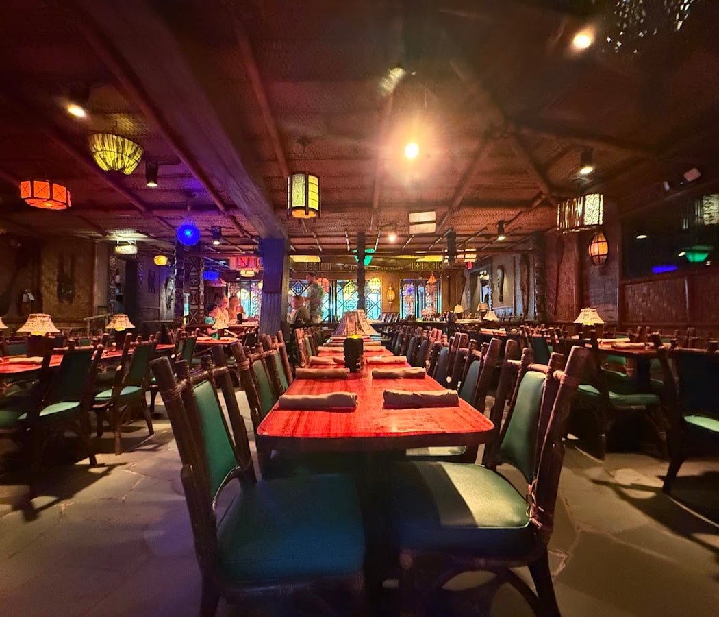 MAI-KAI Restaurant and Polynesian Show 2