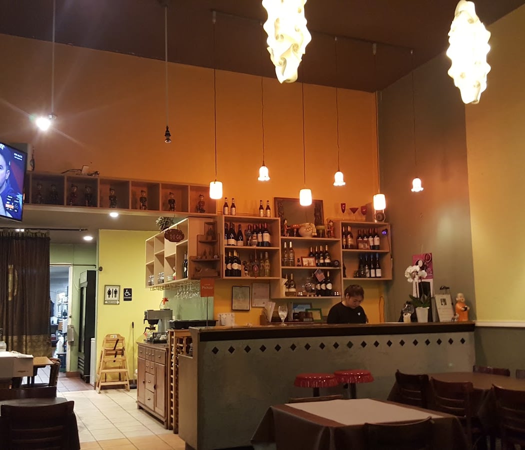 Grand Avenue Thai Cuisine 2