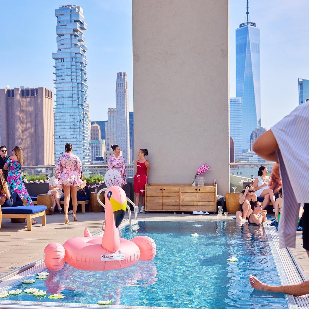 Pool Party Series 1