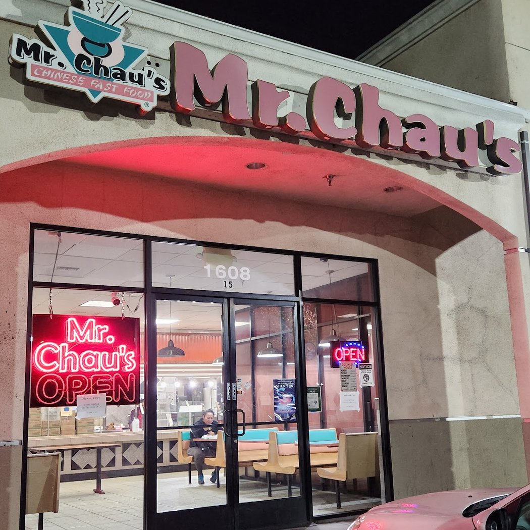 Mr. Chau's Restaurants 3