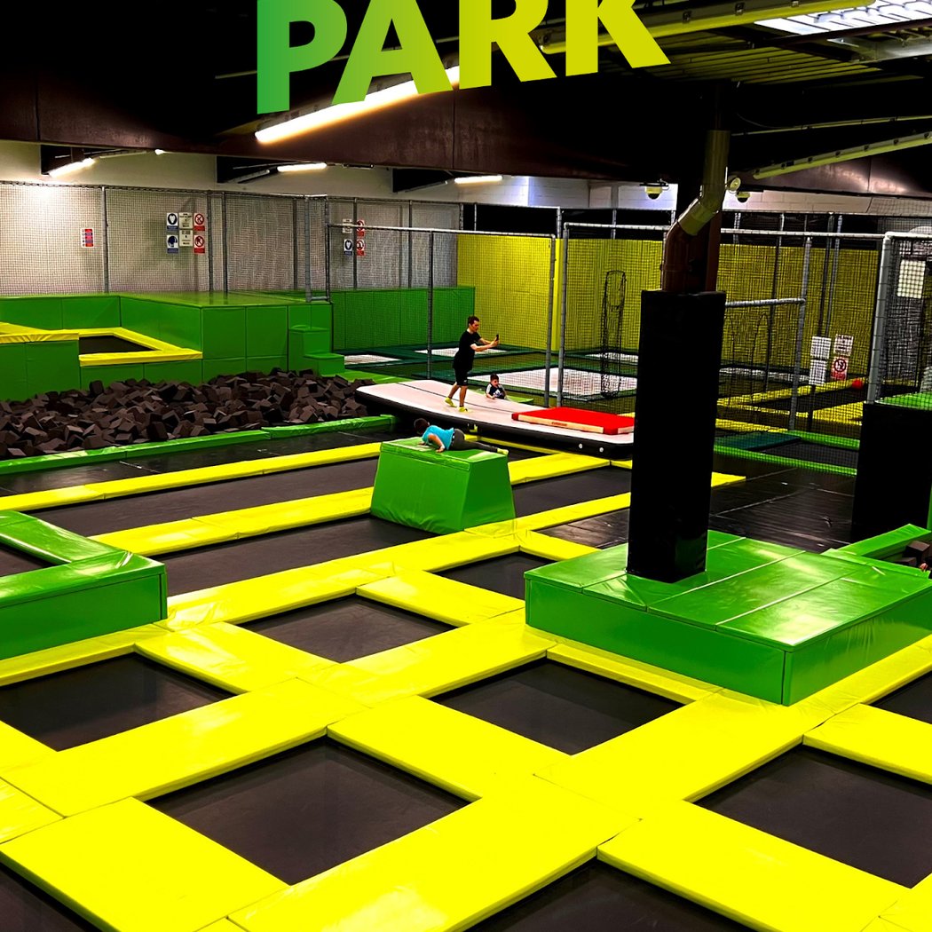Positive PARK - Jump & Challenge - Trampoline Park & Warrior Park - Laser Game 2