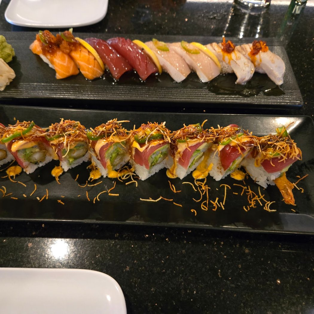 Omee J Fusion Sushi Bar & Grill 2