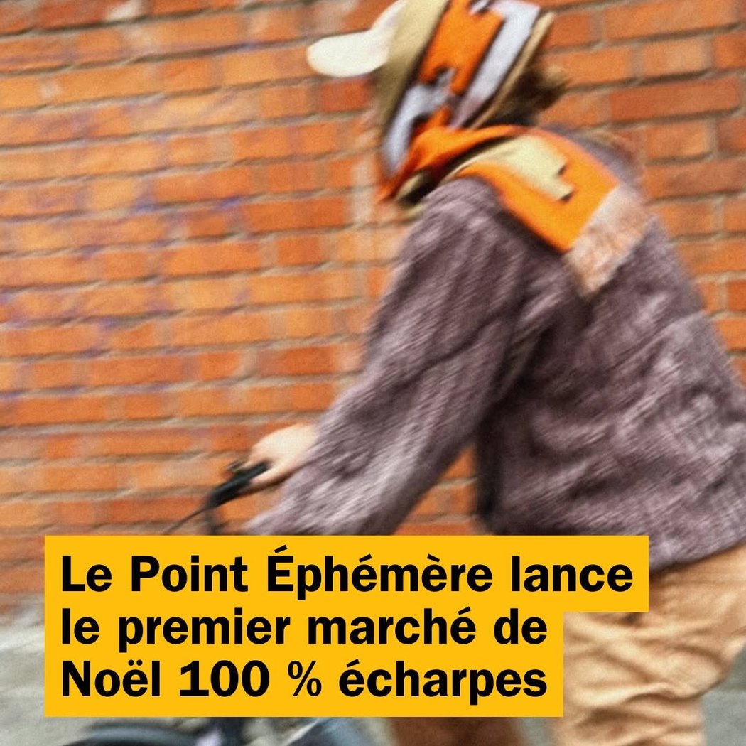 Marché de Noël 100 % écharpes 1
