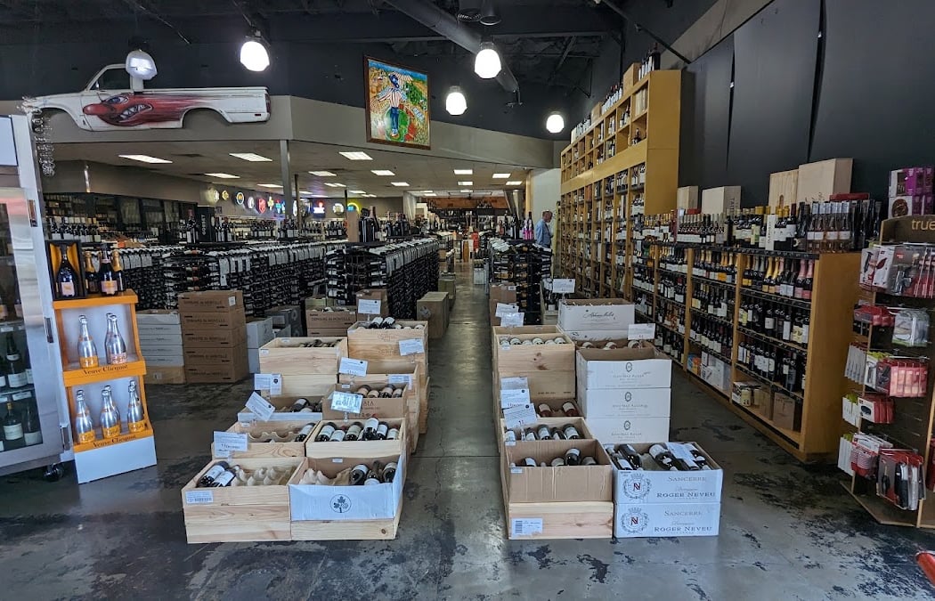 Pogo's Wine & Spirits 3