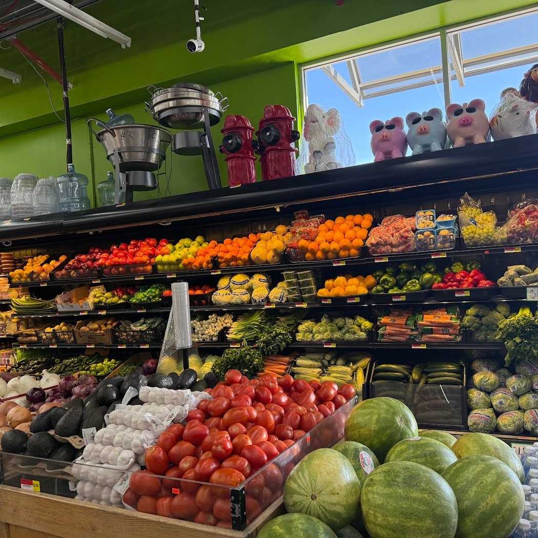 EL TORITO SUPERMARKET 1