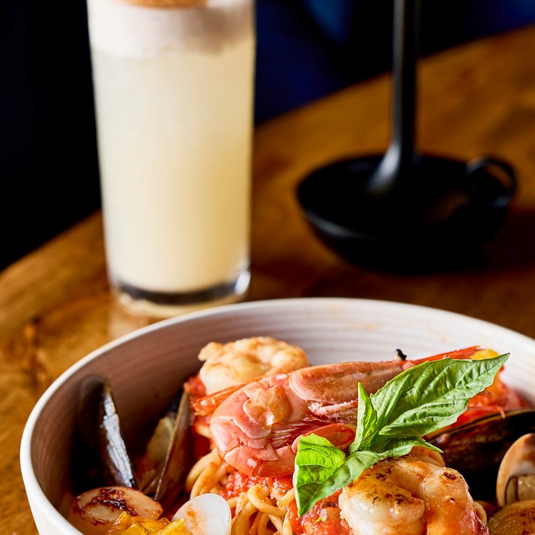 Calle Ocho Sports Bar and Grill 4