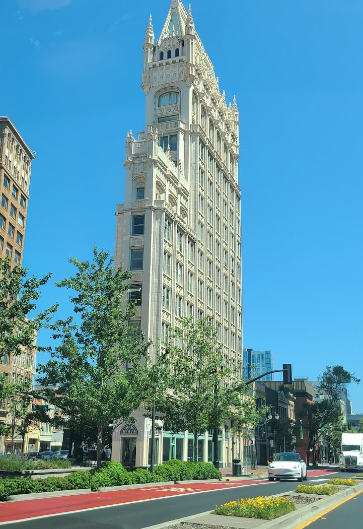 Cathedral Building 1