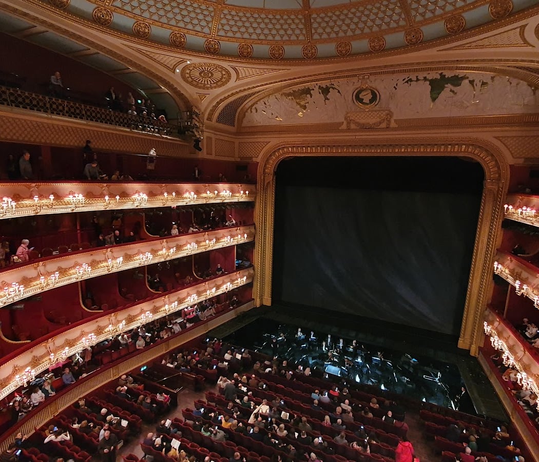 Royal Ballet and Opera 2
