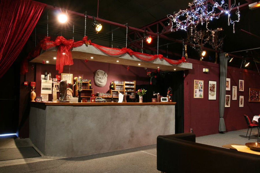 Cafe Thalie Theatre 3
