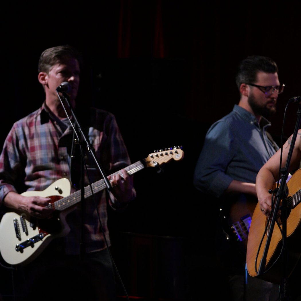 Live Music: Emily Z 1