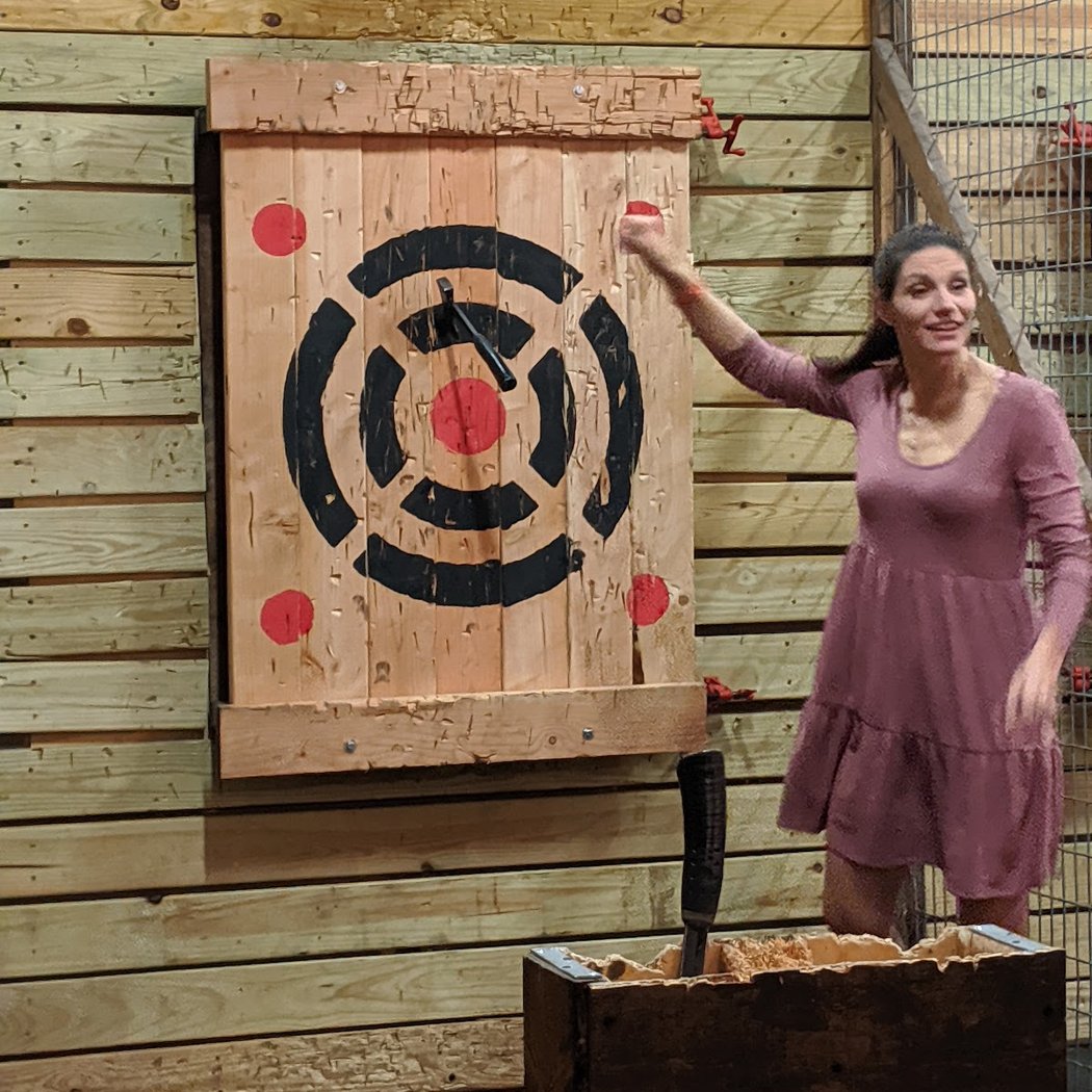 Stumpy's Hatchet House- America's First Axe Throwing 3