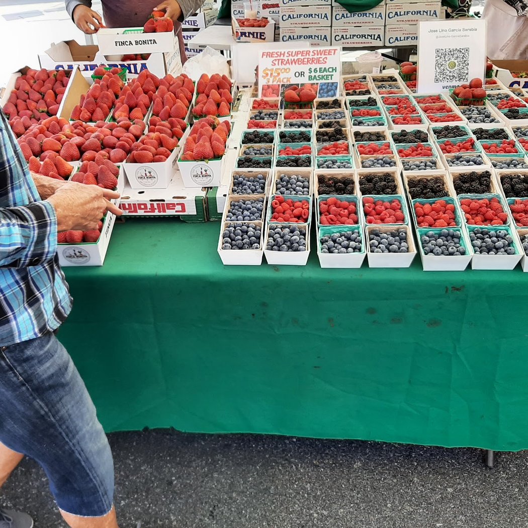 Alhambra Farmers Market 1