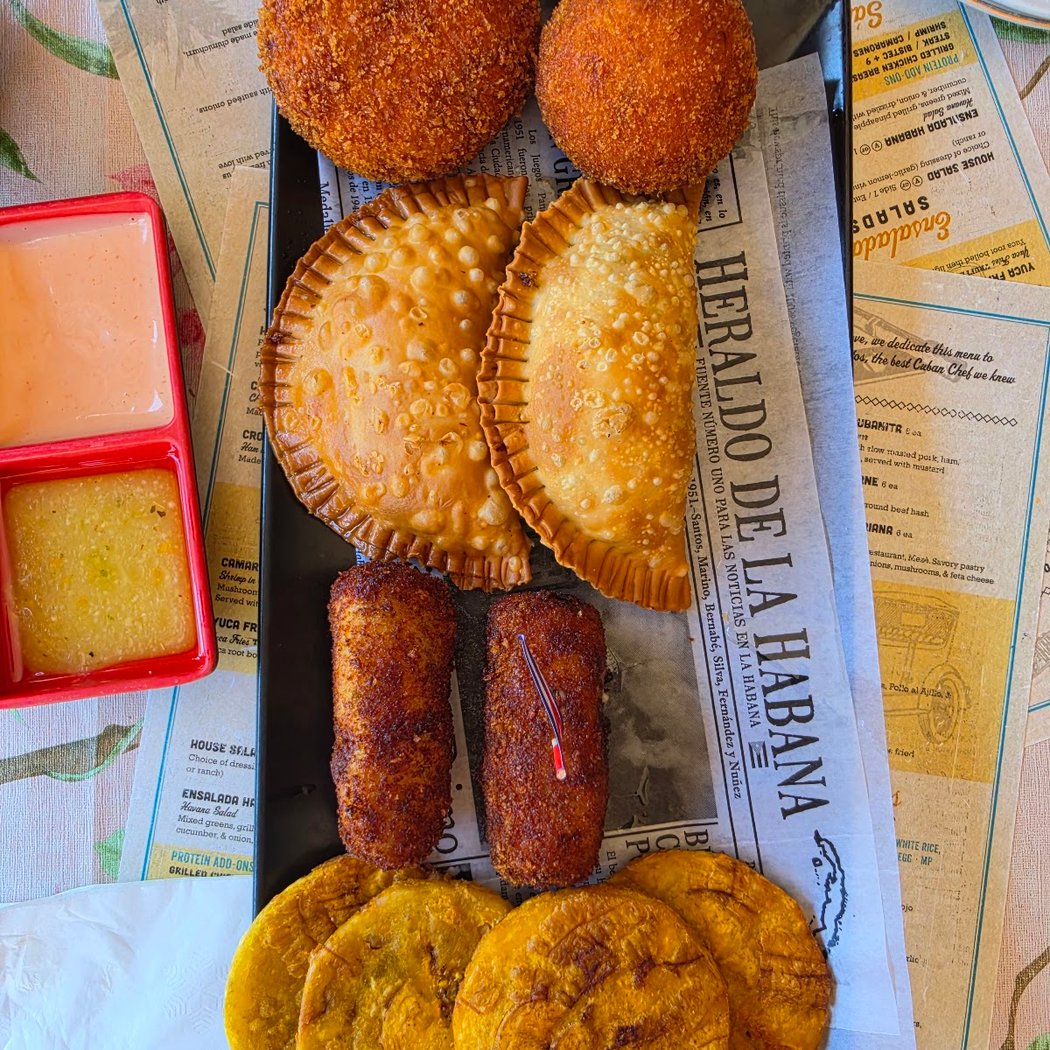 Cuban flavors and cocktails for baseball fans