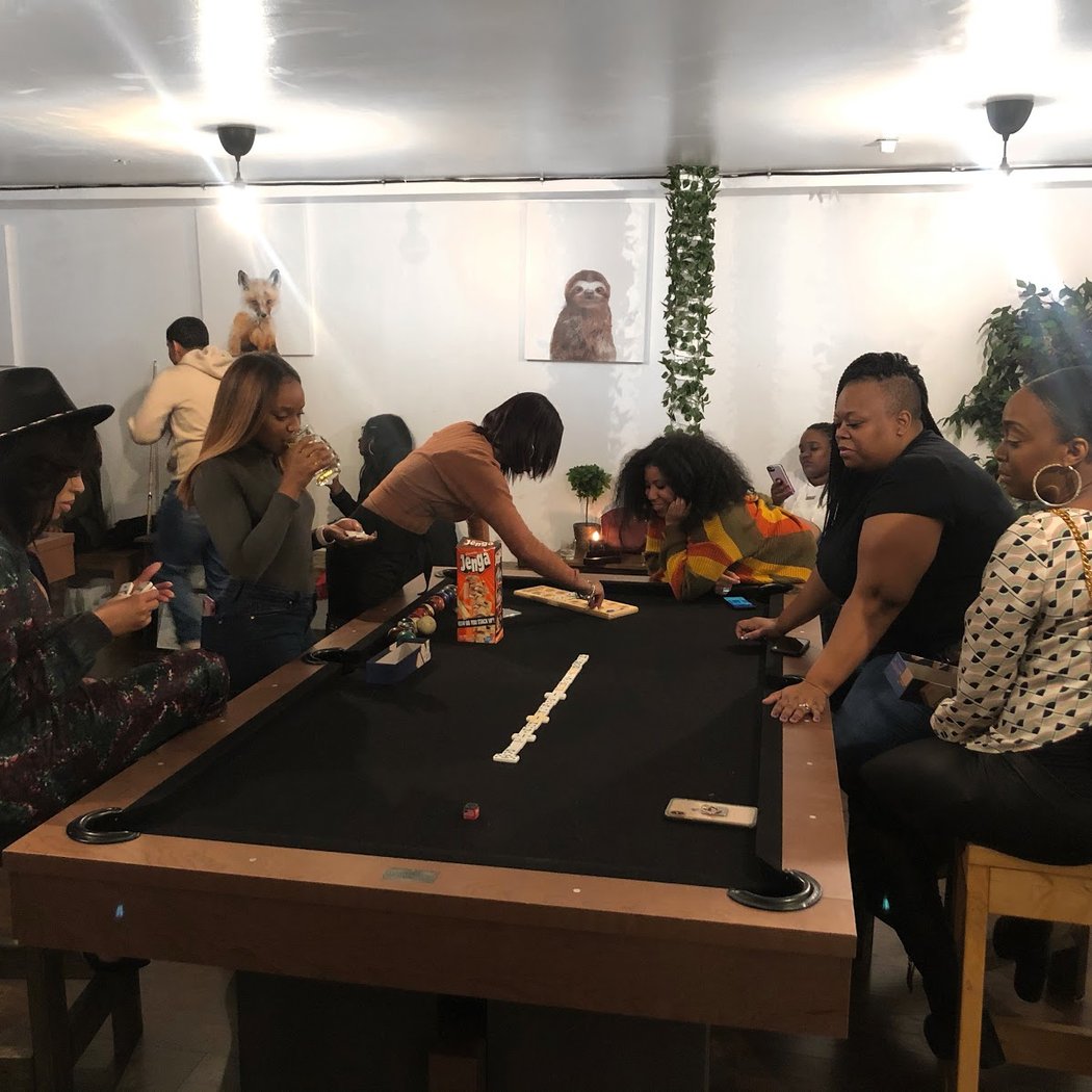 Berry & White Billiards (The Jungle) 3