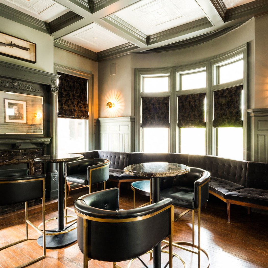 Parlor Bar 1