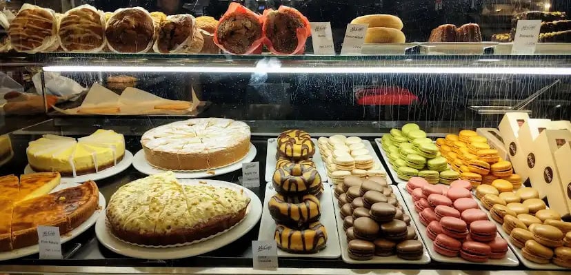 McCafé Paris Carrousel du Louvre 3