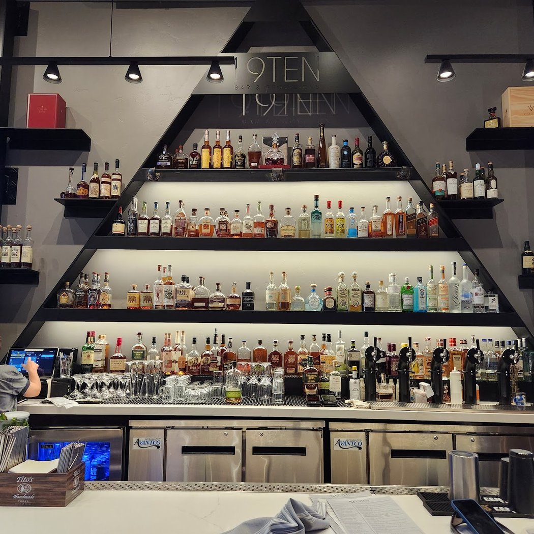 19Ten Bar & Provisions 4