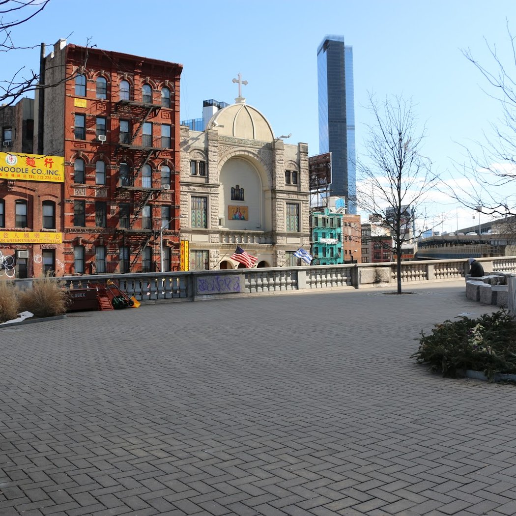 Forsyth Plaza 2