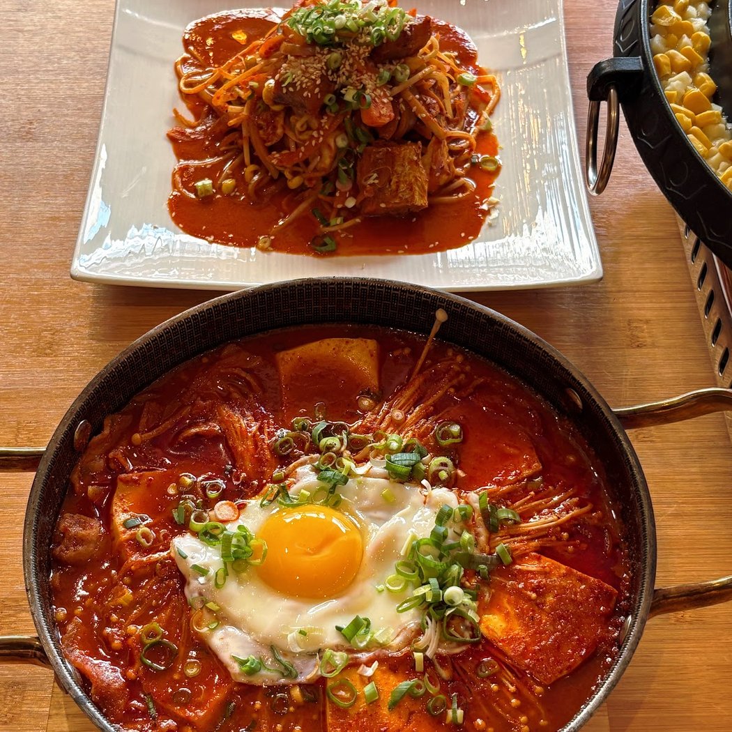 Chez Lee Korea 1