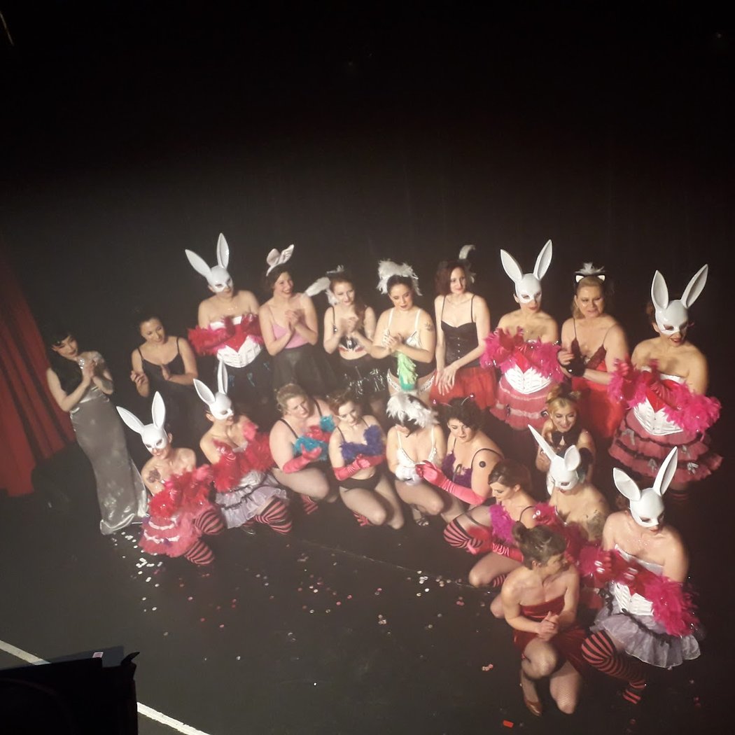 Cabaret des Dessous Lesbiens #7 1