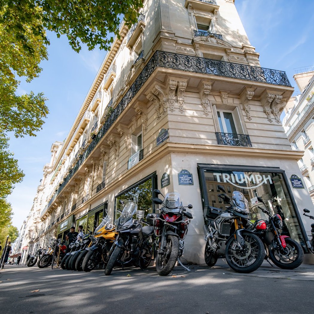 La nouvelle collection Triumph Casual est arrivée chez votre concessionnaire 2