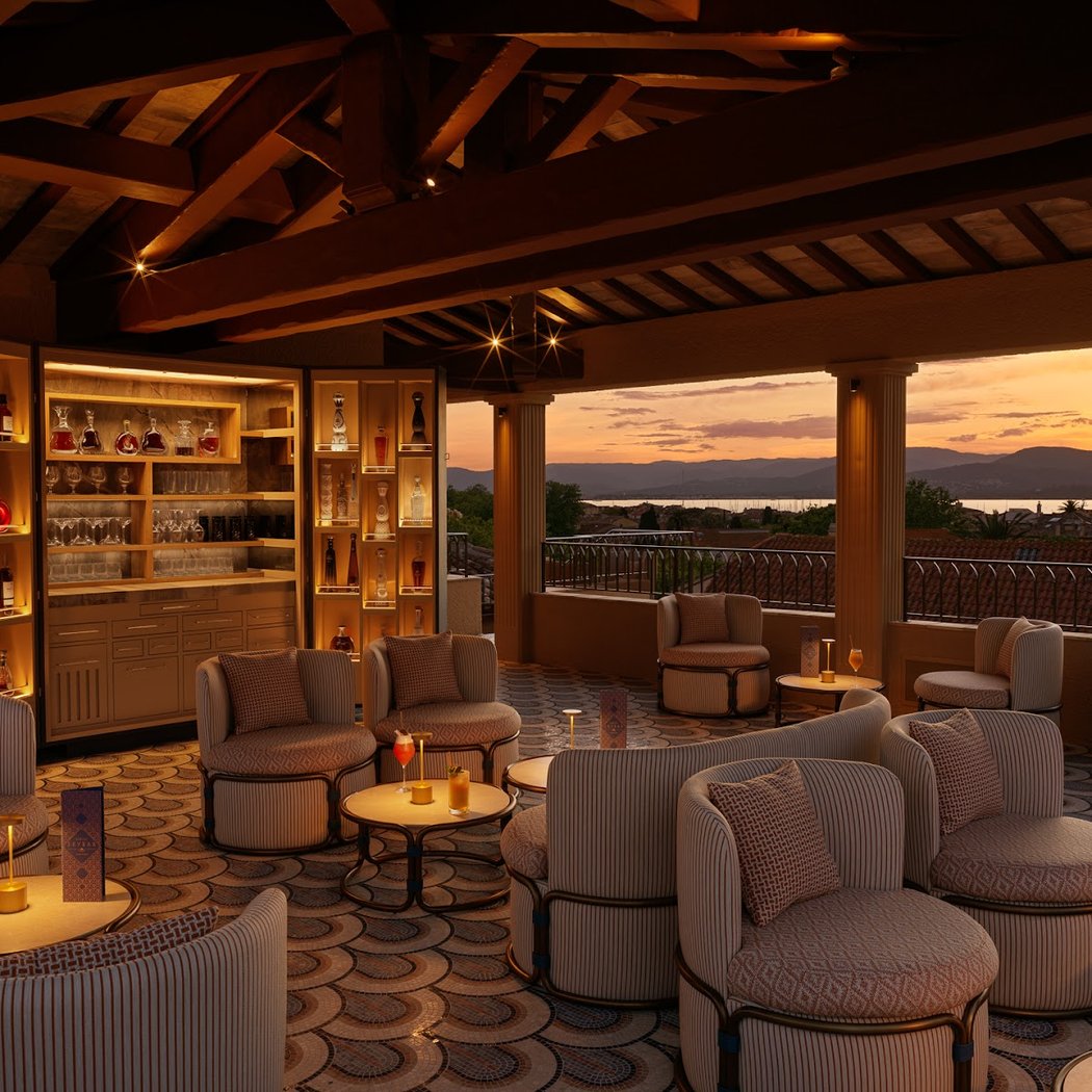 SKYBAR Byblos Rooftop Saint-Tropez 3