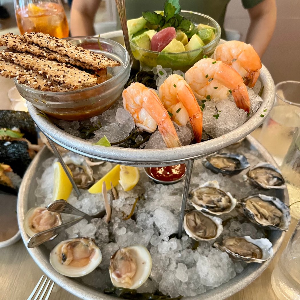 Mermaid Oyster Bar 3