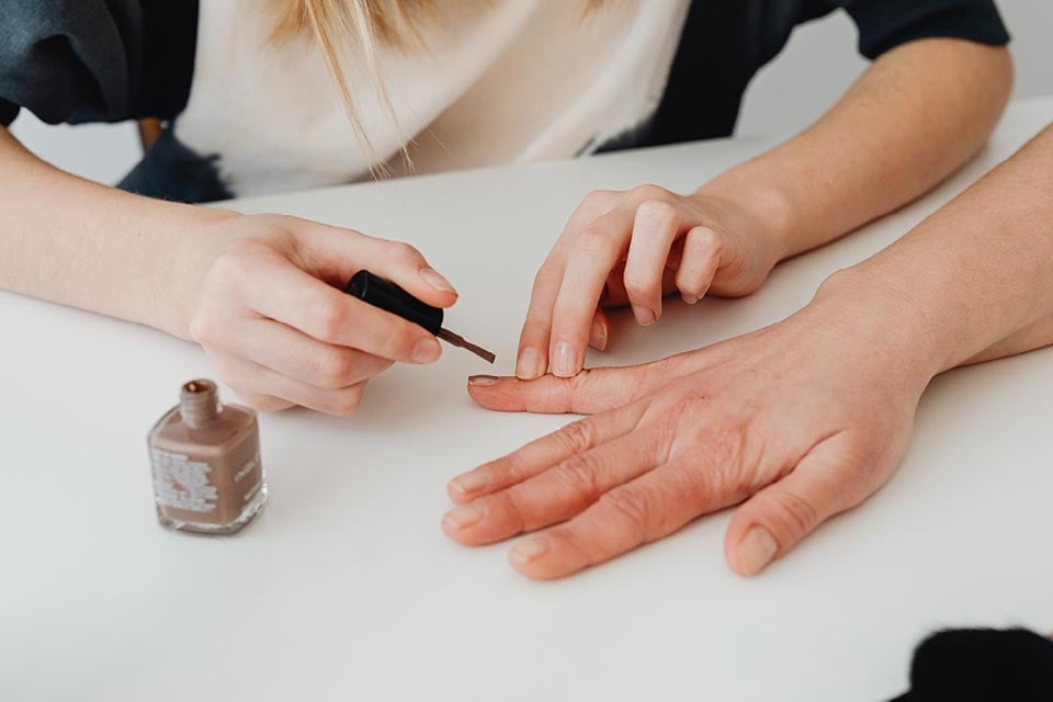 Holiday Giveaway at Zen Nails 2