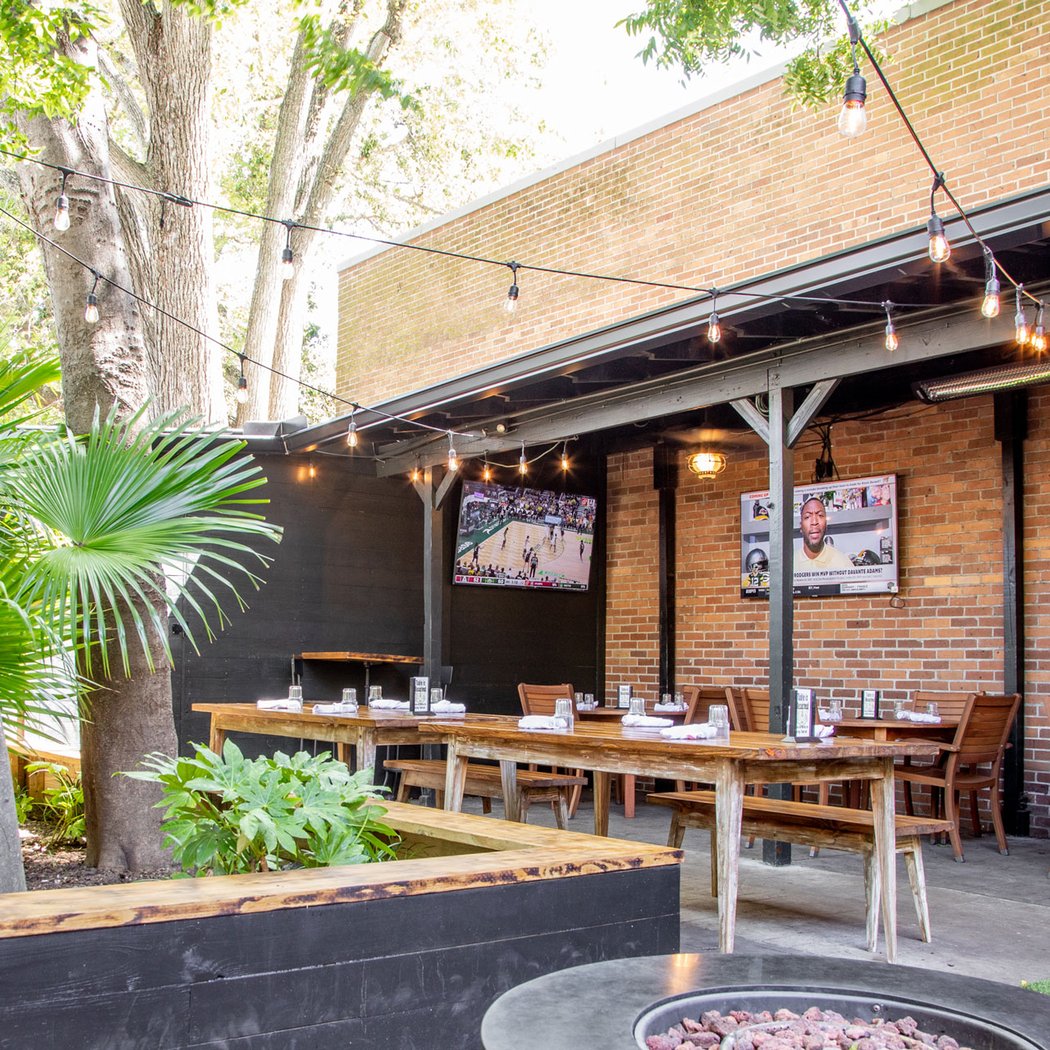 Blind Tiger Pub 3