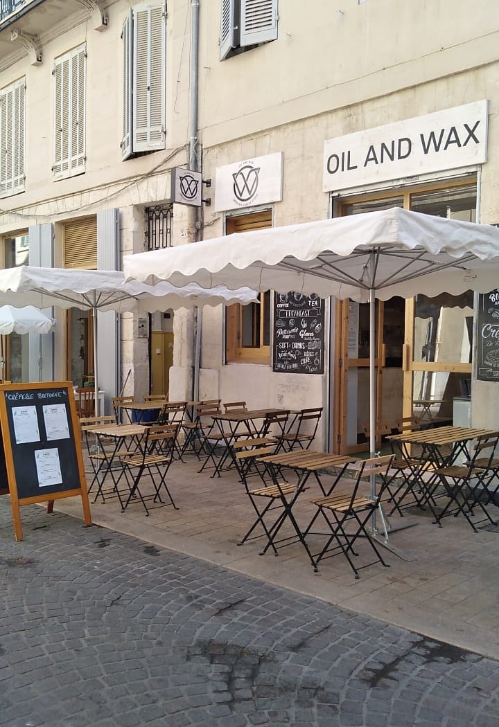 Crêperie Bretonne Oil and Wax 2