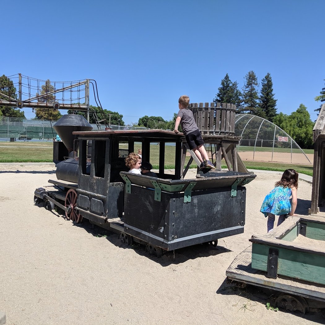 Henry Schmidt Park 2
