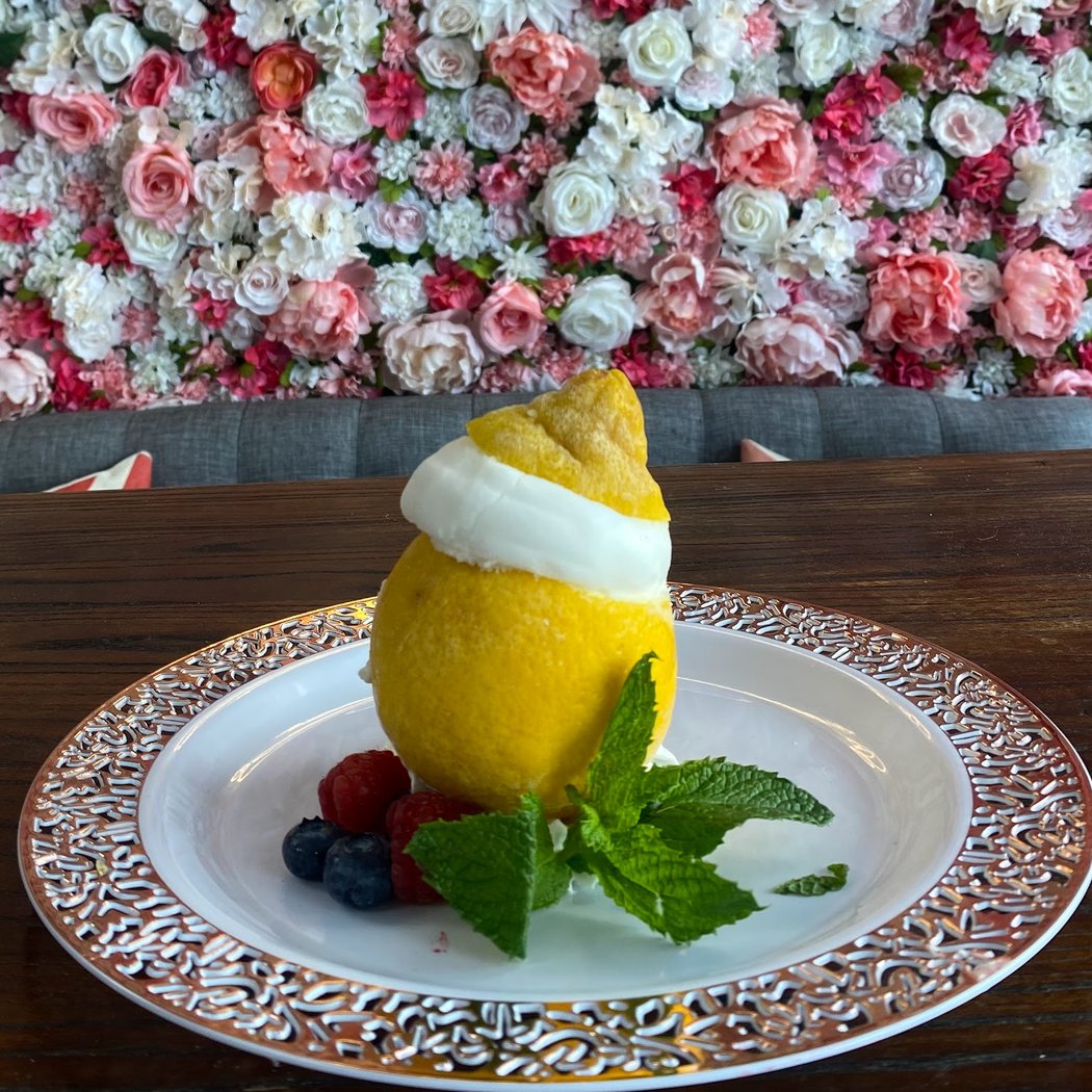 La Pausa Coffee Brunch & lunch 1