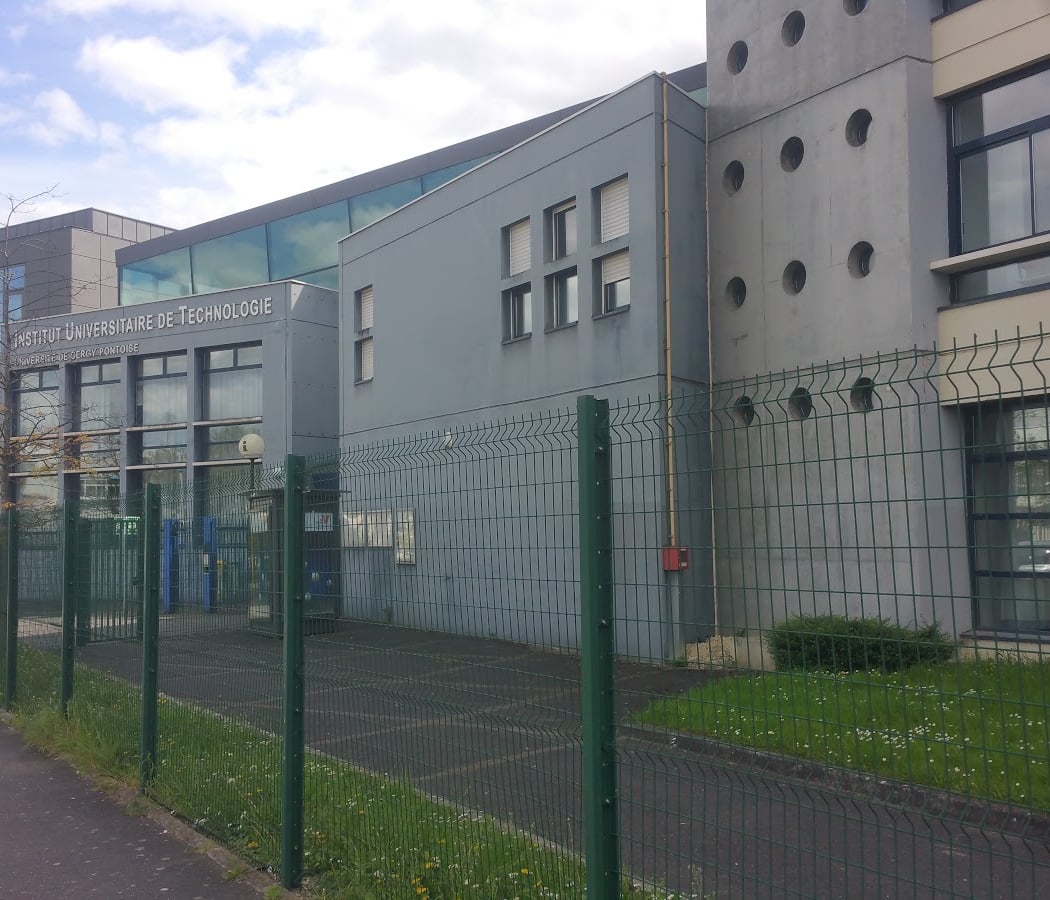 IUT de CERGY-PONTOISE 3