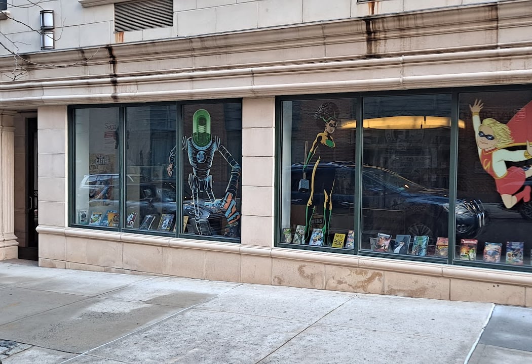 Everyone Comics & Collectibles 3