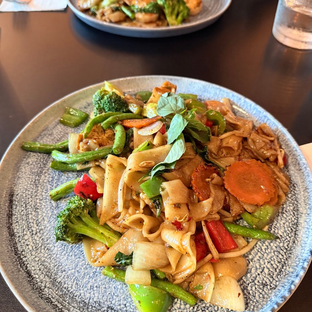 Sriracha Thai Cuisine 3