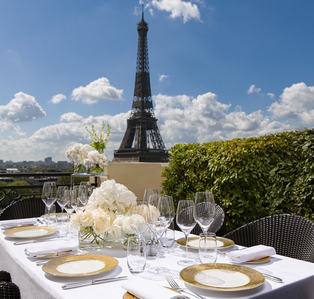 Summer by La Bauhinia 1