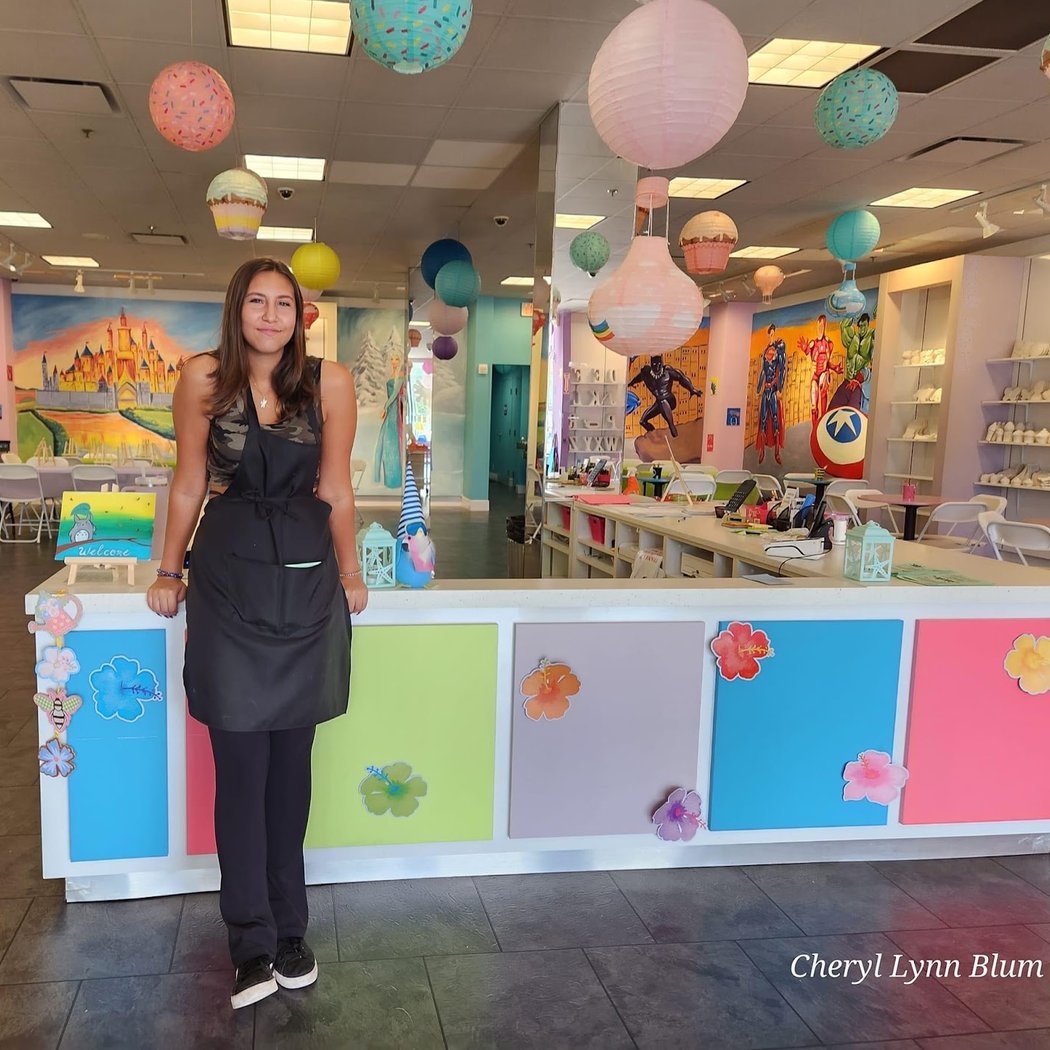 Bees Arts & Crafts Studio Huntington 2