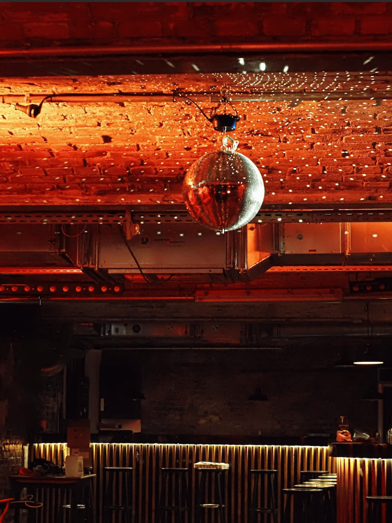 COMEDY UNDERGROUND: English Standup Under Markthalle Neun 3