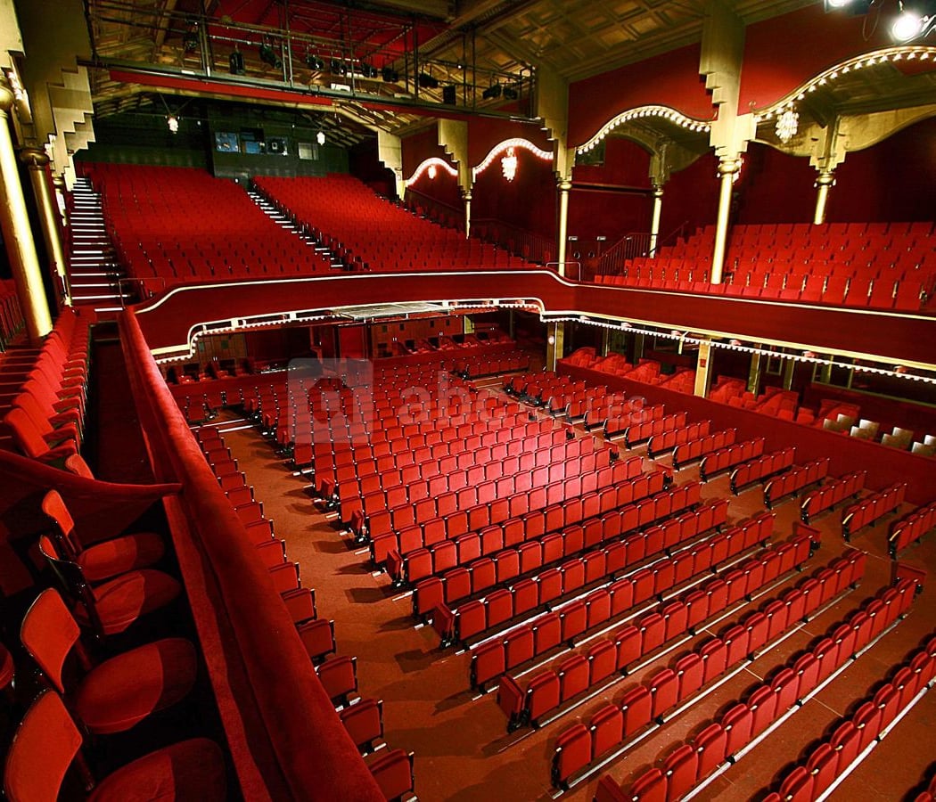 Camilo at Casino de Paris 4