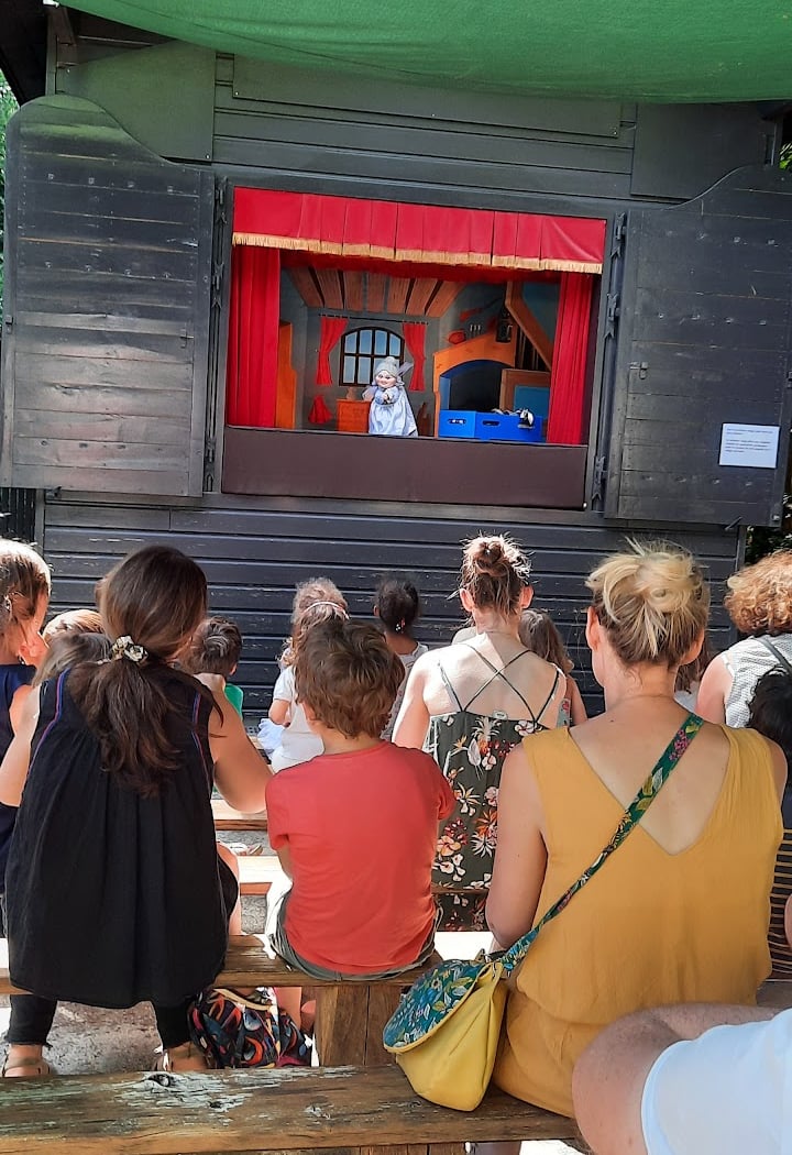 Féérie en 4 tableaux d'après le conte de Charles Perrault 1