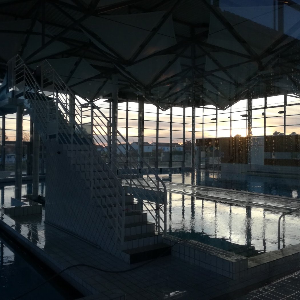 Aquatic Center Fraignes 3