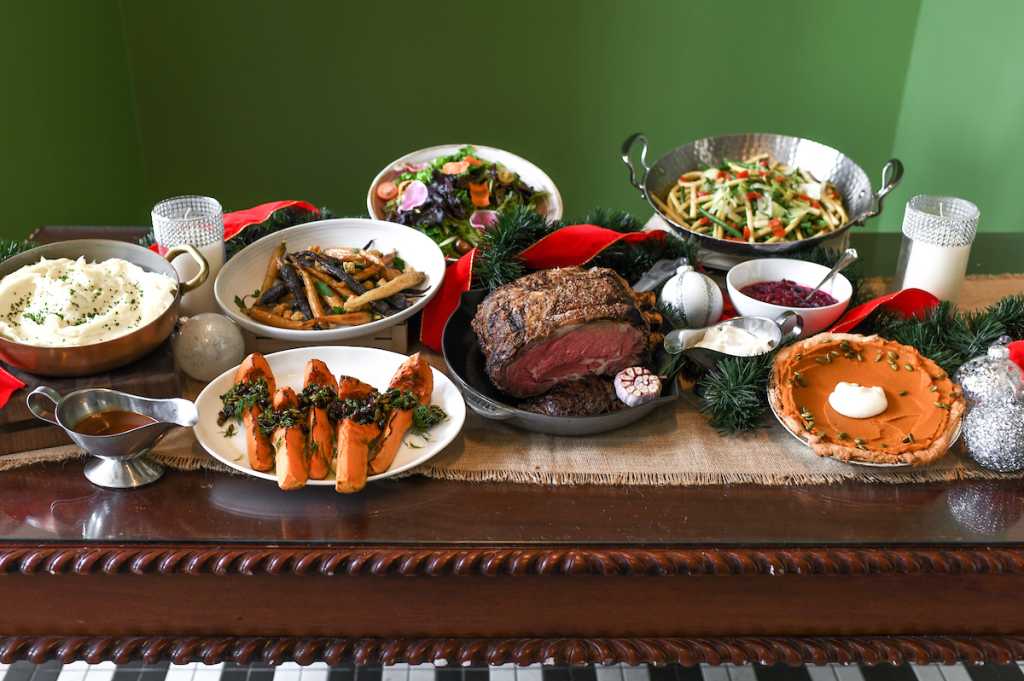 Pre-Order Christmas Dinner To-Go 1