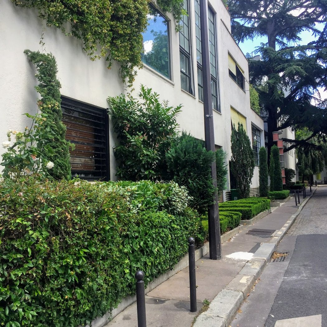 Rue Mallet-Stevens 2