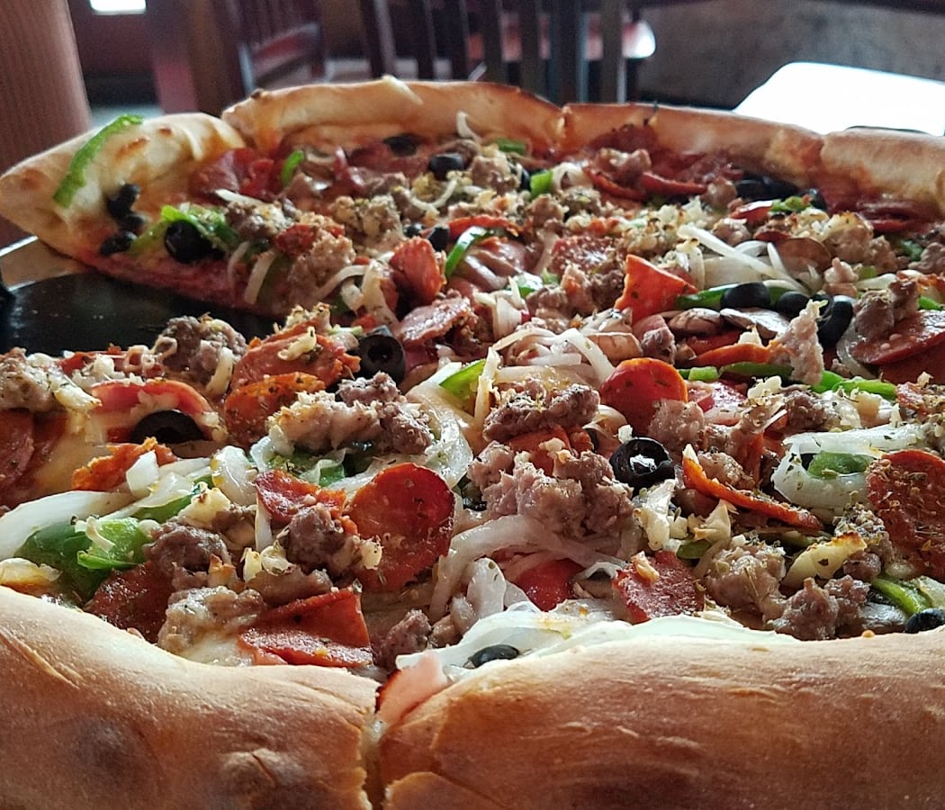 Skipolini's Pizza 1